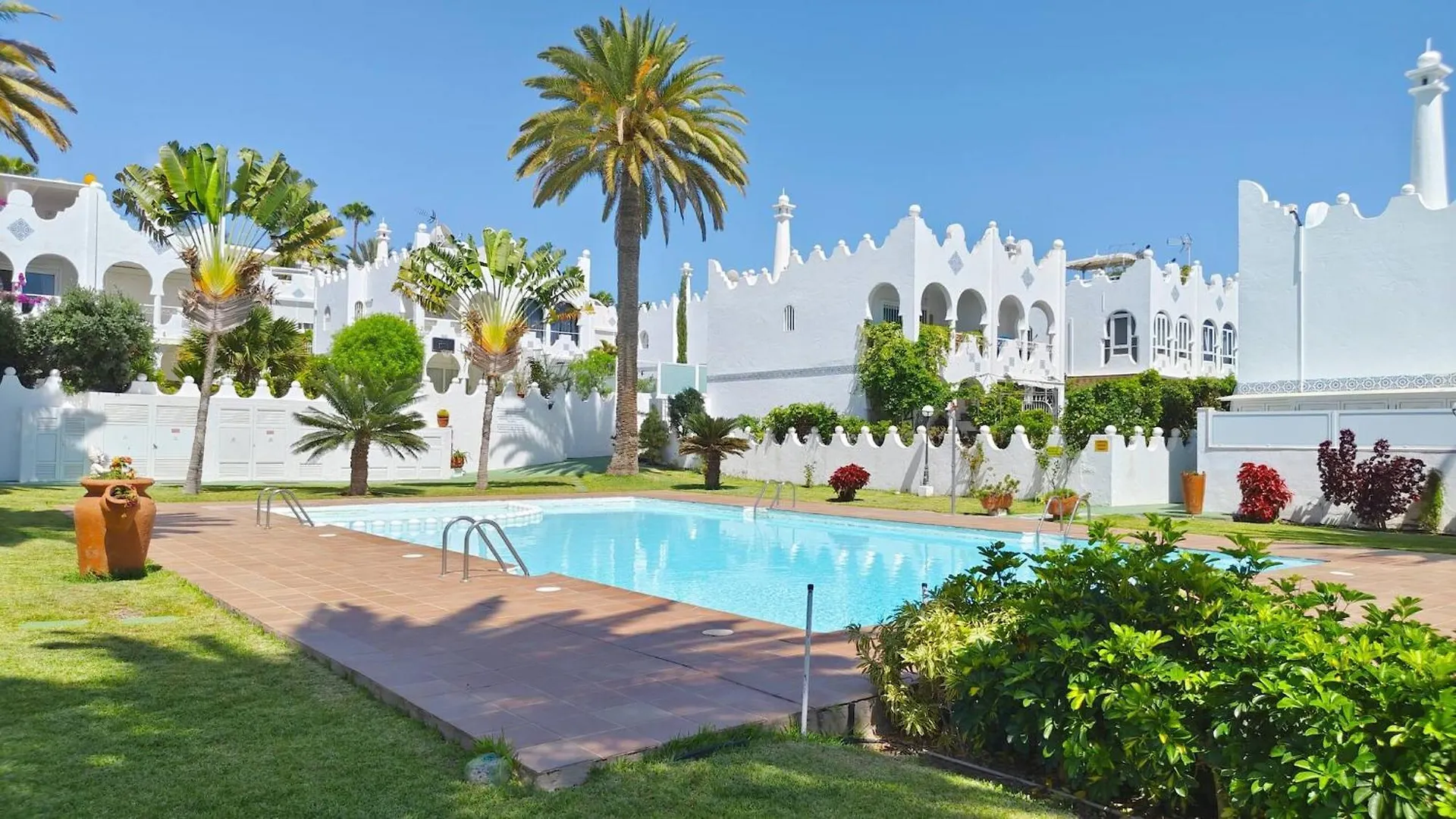 Stylish Holiday Home With Sea View In Maspalomas Playa del Inglés