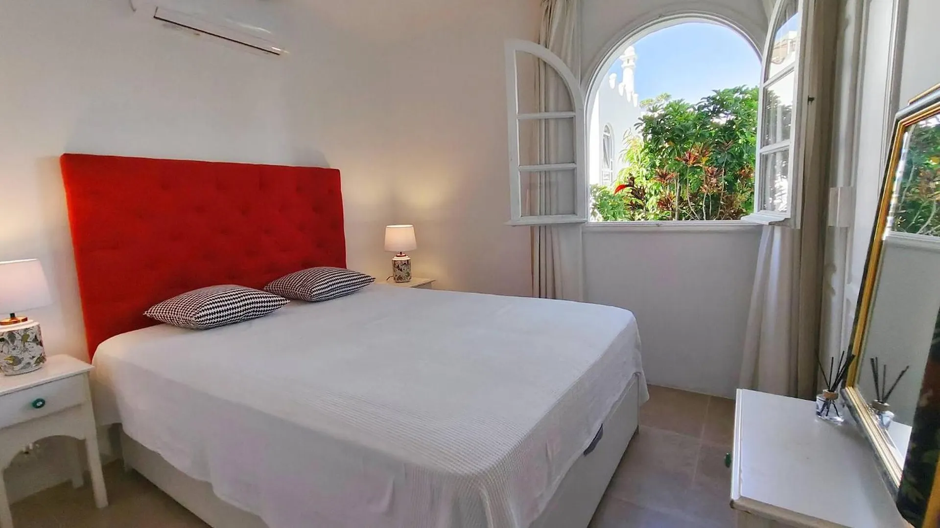 Stylish Holiday Home With Sea View In Maspalomas Playa del Inglés